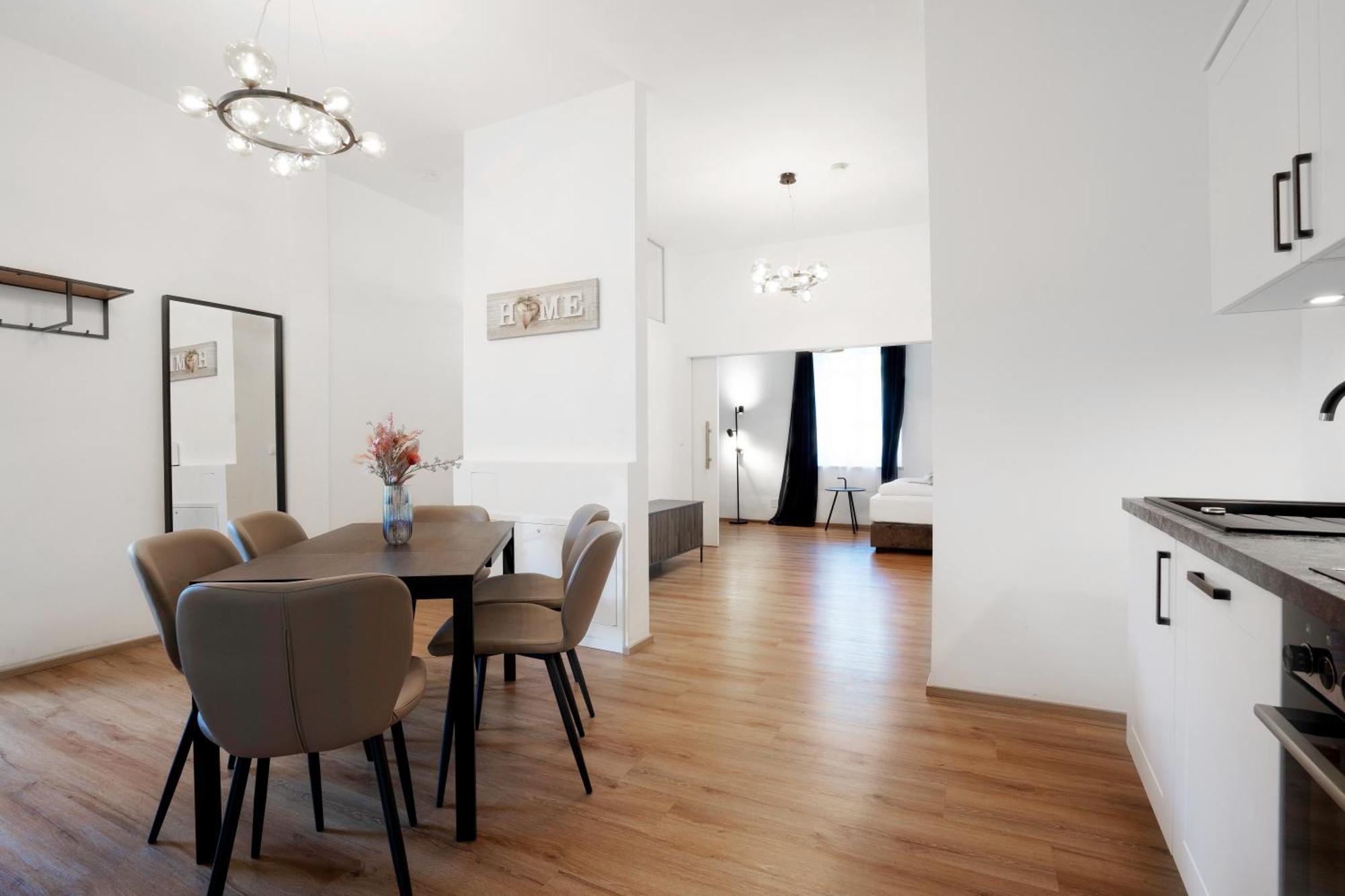 Easy Flat Villach Main Plaza ภายนอก รูปภาพ