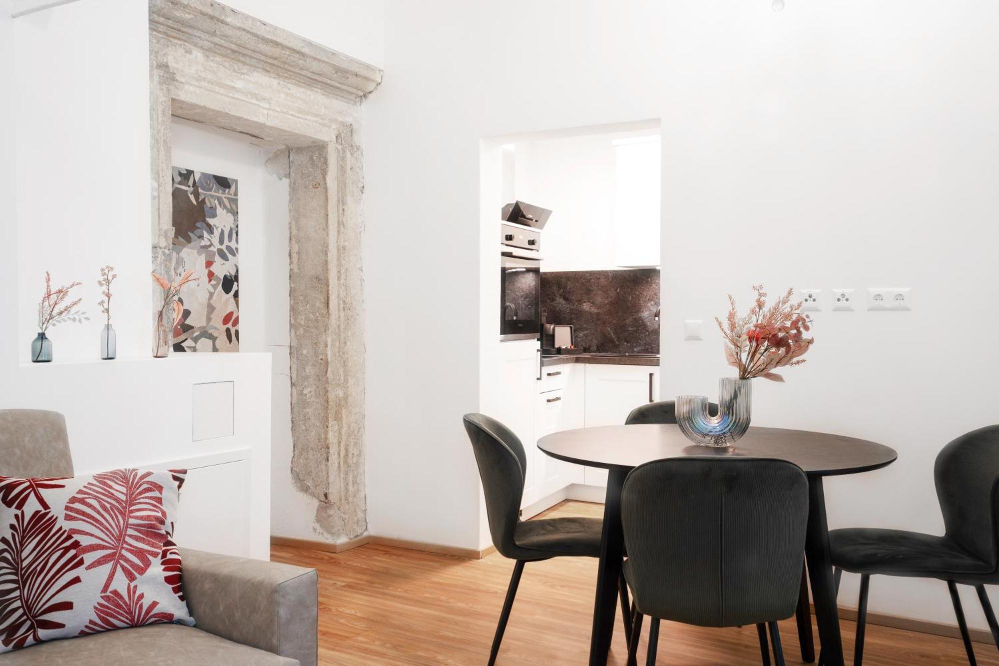 Easy Flat Villach Main Plaza ภายนอก รูปภาพ