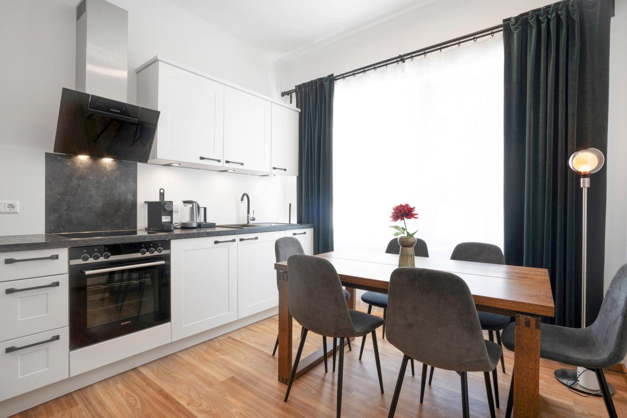 Easy Flat Villach Main Plaza ภายนอก รูปภาพ